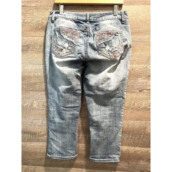 ND Weekend Distressed Womans Jeans Size 10 - Picture 2 of 6